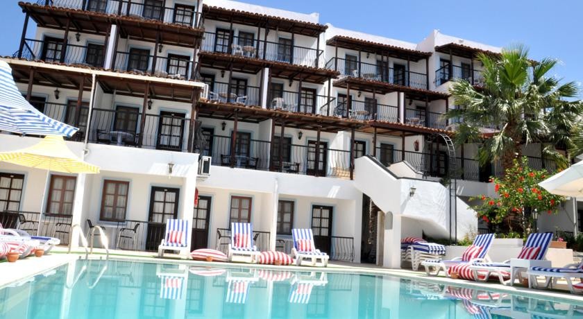 Jarra Hotel 3*