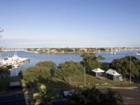 Riverdance Apartments 4*