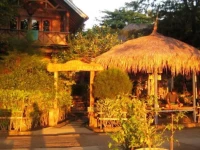 Flush Bungalows 