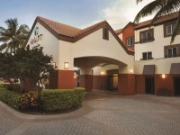 Hyatt House Miami Airport 3*