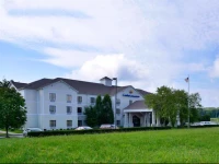 Comfort Inn & Suites Morehead 3*