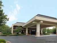 Quality Inn Grenada 2*