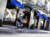Hostal Persal 2*