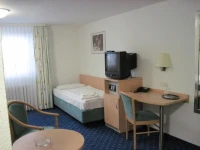 Air Hotel Wartburg 3*