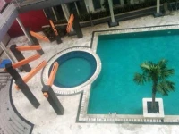 Gardenia Boulevard 