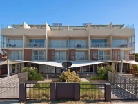 On The Beach Resort Bribie Island 4*