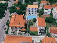 Theodora Studios and Apartments 