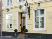 Hotel Domstern 3*