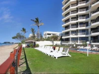 Spindrift On The Beach 4*