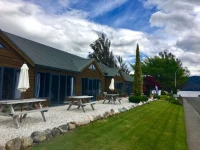 Lakefront Lodge 4*