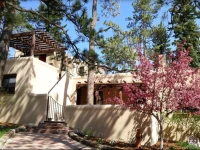 Adobe Inn at Cascade 3*