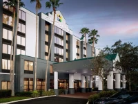 Hyatt Place Busch Gardens 3*