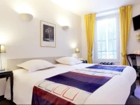 Kyriad Nimes Centre 2*