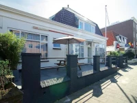 Pension De Meeuw 2*