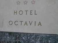 Hotel Octavia 3*