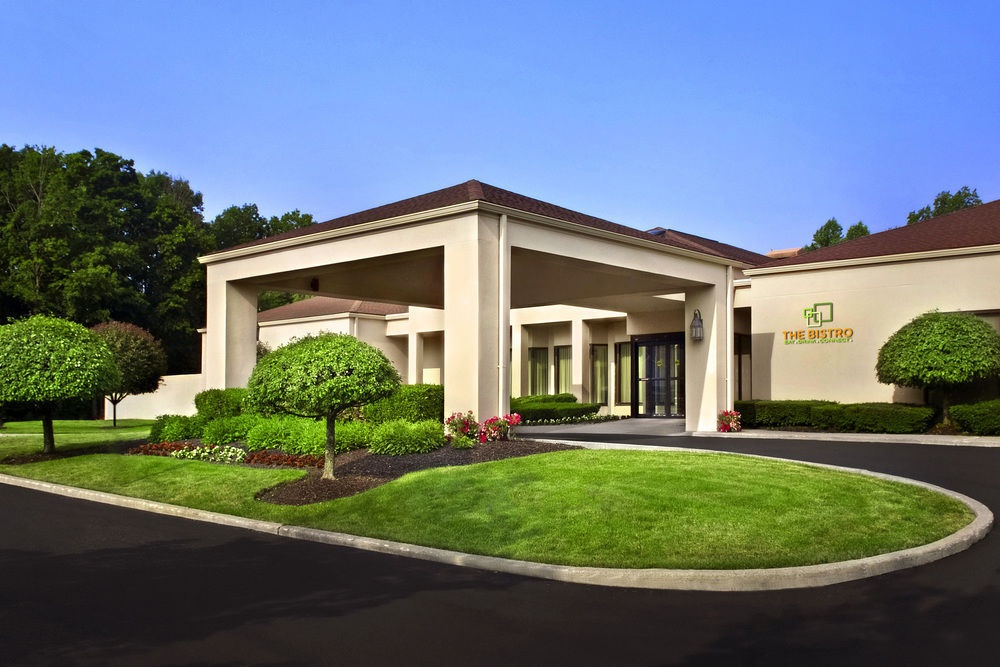 Courtyard Poughkeepsie 3*