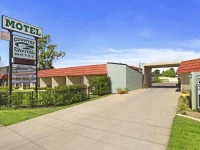 Country Capital Motel 4*
