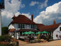 The Trooper Inn 4*