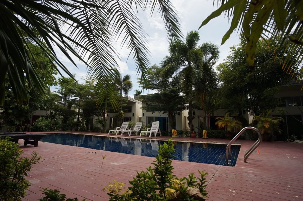 Phuket Garden Home 3*