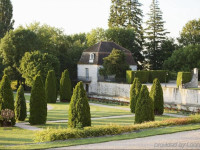 Chateau De Gilly