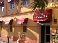Hotel Tanagra 2*