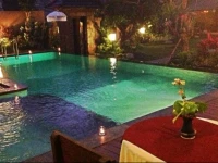 Villa Unique 2*