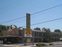 Interstate 8 Motel 1*