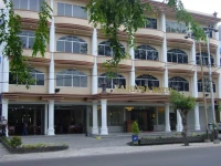 Kaputra Hotel 