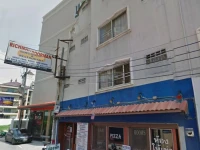 Rich Man Poor Man Guesthouse 2*