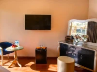 Paradise Inn Beach Resort 4*
