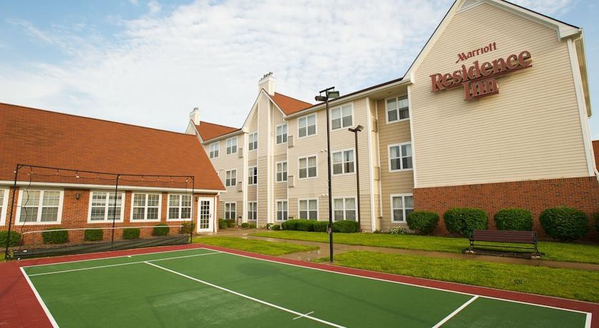 Residence Inn Evansville East 3*