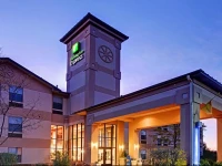 Holiday Inn Express Silver City 2*