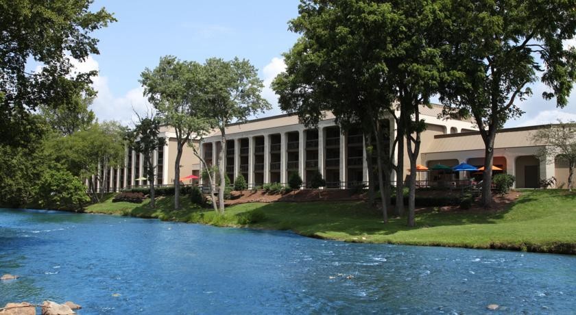 The Inn On The River 3*