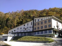 Lodge Oka 2*
