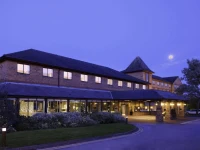 DoubleTree by Hilton Hotel Sheffield Park 4*