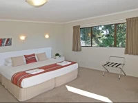 Airport Harbour View Motel 4*