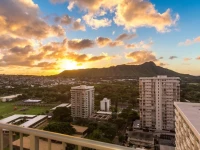 Hyatt Place Waikiki Beach 4*