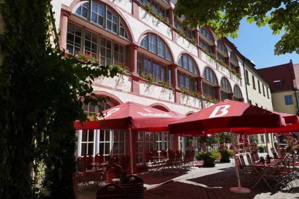 Hotel Bischofshof am Dom 4*
