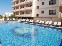 Invisa Hotel La Cala 3*