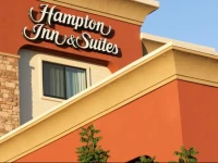 Hampton Inn & Suites Folsom 4*