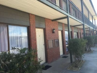 Ploughmans Motor Inn 3*