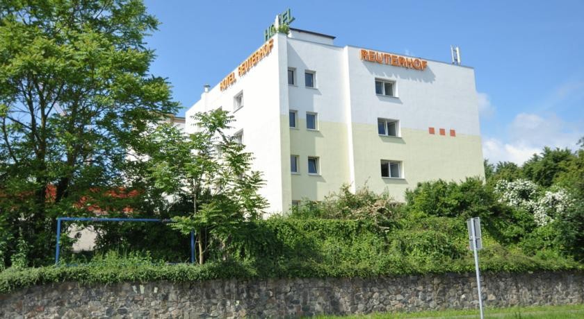 Hotel Restaurant Reuterhof 3*