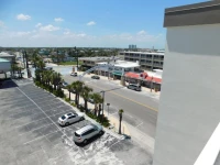 Boardwalk Inn and Suites 3*