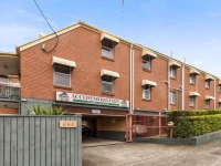 Spring Hill Terraces 3*
