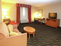 Hilton Garden Inn Chesapeake/Suffolk 3*