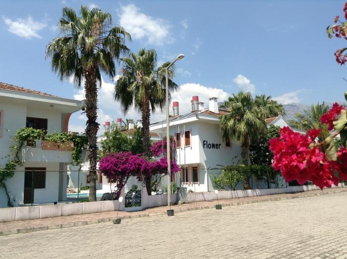 Flower Villa Apart 