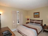 Inner Circle Condominiums 3*