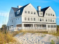 Elizabeth Pointe Lodge 3*