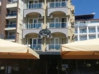 La Vita Beach Hotel 