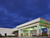 Holiday Inn Lumberton 3*